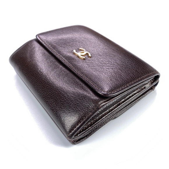 Authentic Chanel Passthrough Wallet - Picture 6 of 16